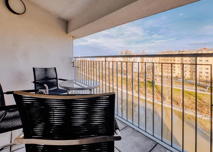 Urban Island I Riverside شقة فيينا