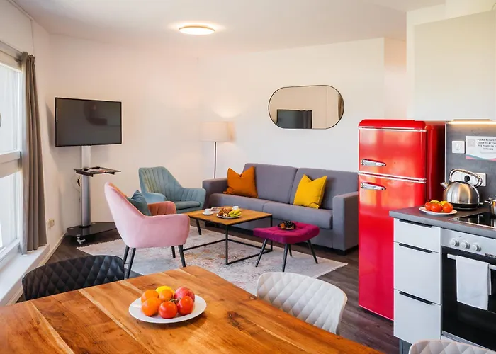 Urban Island I Riverside Apartman *