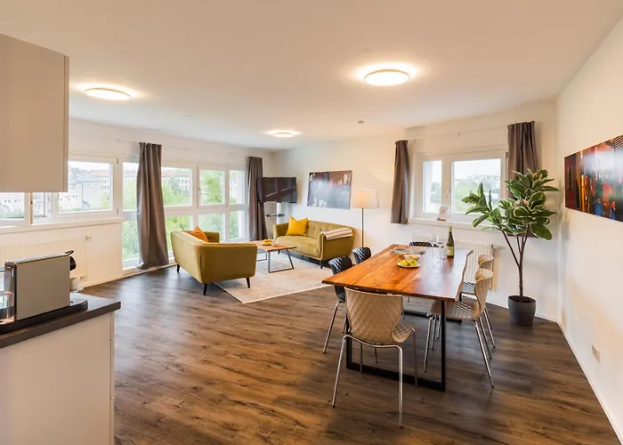 Urban Island I Riverside Apartman *